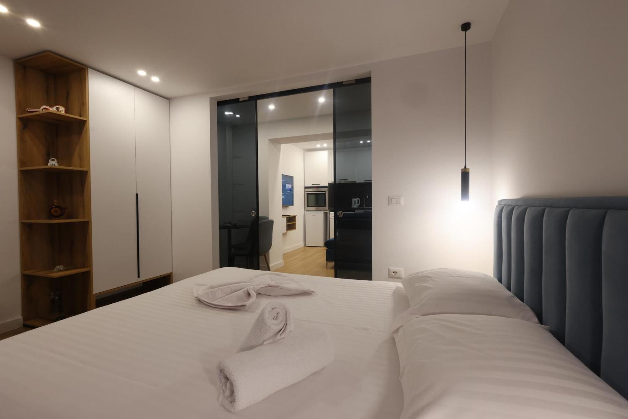 Come&Recome Tirana Apartments מראה חיצוני תמונה