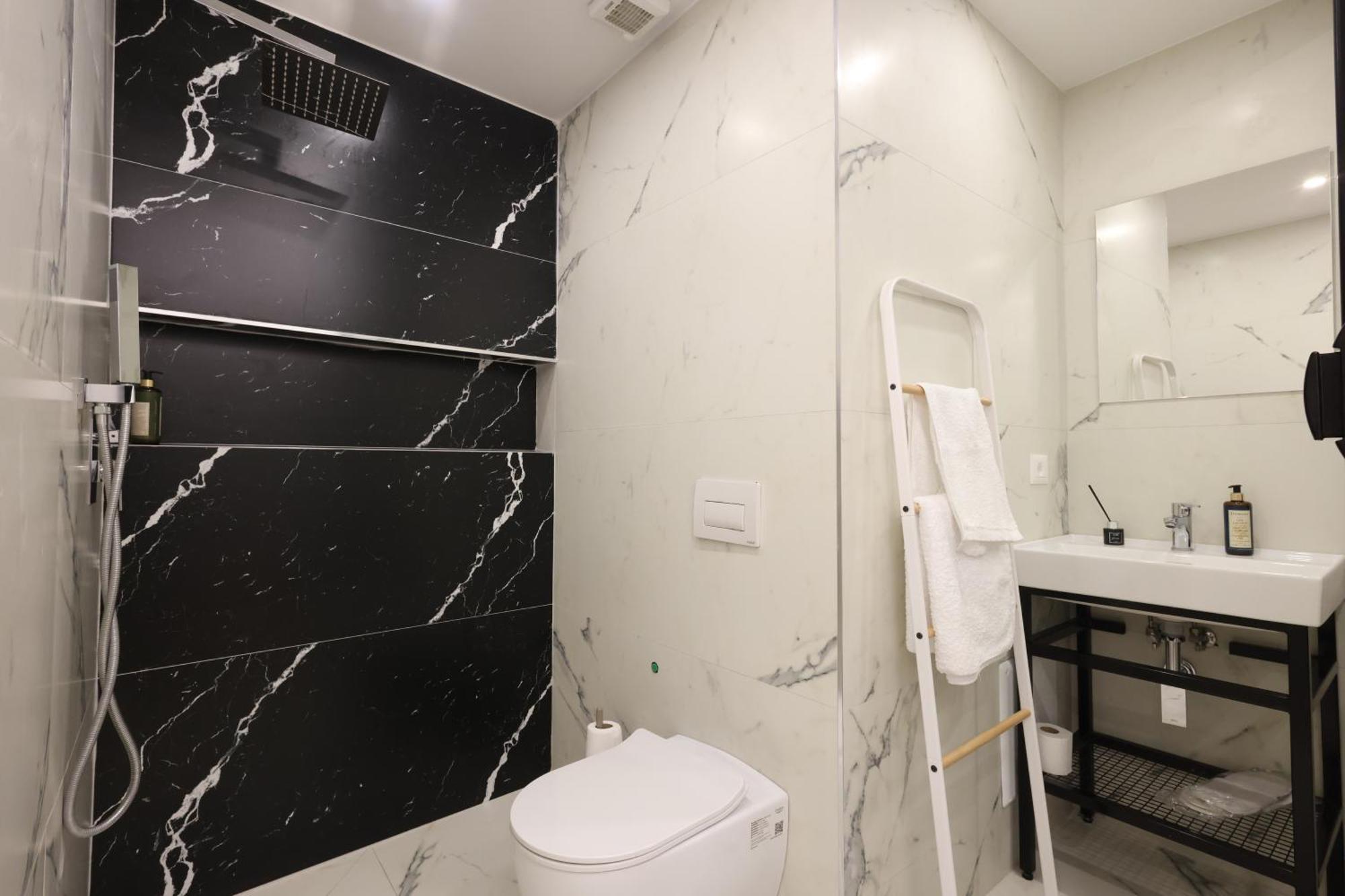 Come&Recome Tirana Apartments מראה חיצוני תמונה